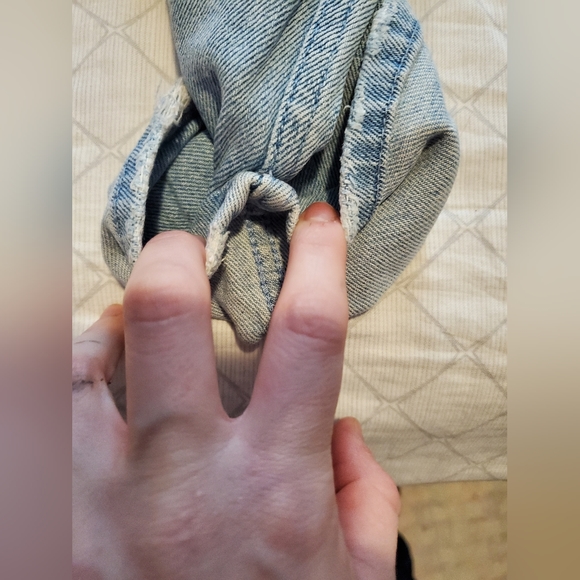 Hollister Jean's size 24 (0) - Picture 4 of 4